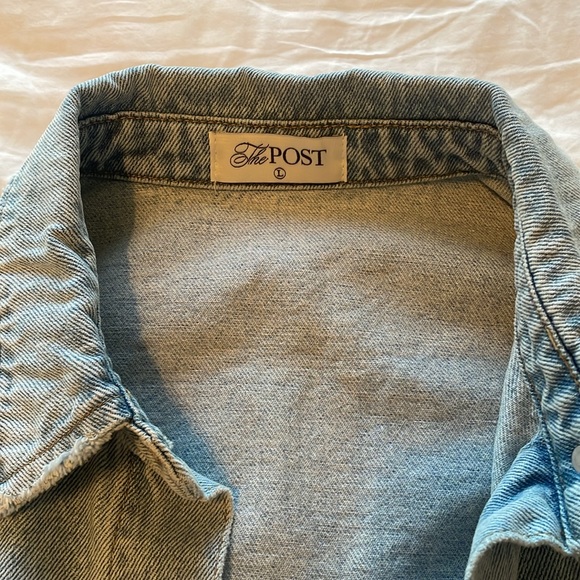 The Post - Madison Gray Aztec Jean jacket - Picture 4 of 4